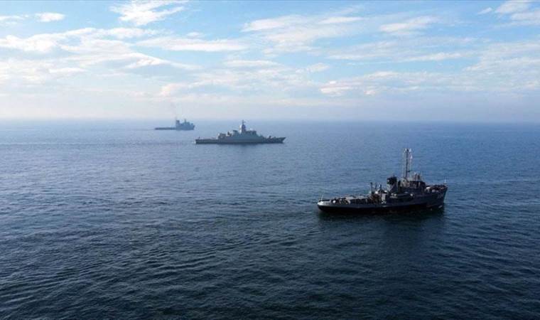 IRGC vows ‘most severe blows to enemy’ while keeping Str