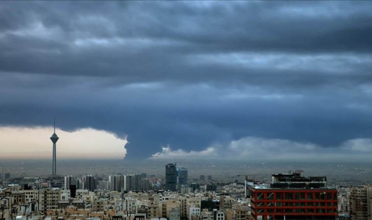 US says it struck Iranian missile sites near Strait of H