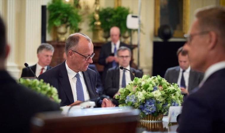 Trump calls UK Prime Minister Starmer ‘loser’ in private