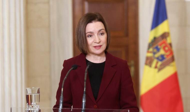 Moldovan president arrives in Ukraine on 40th