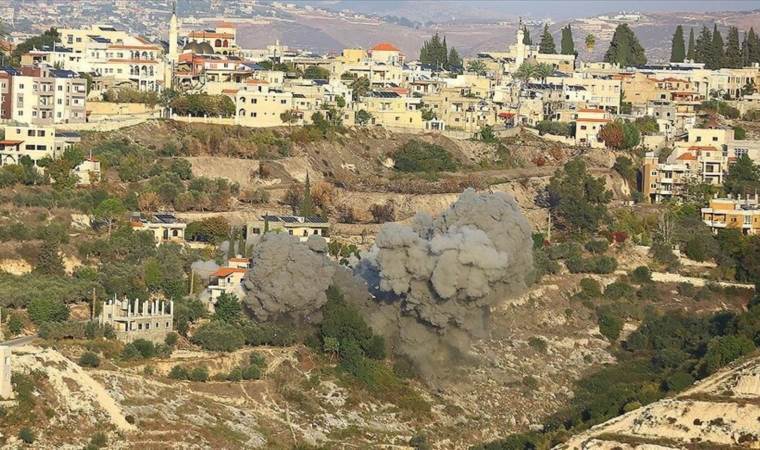2 killed in Israeli airstrike in southern Lebanon ahead