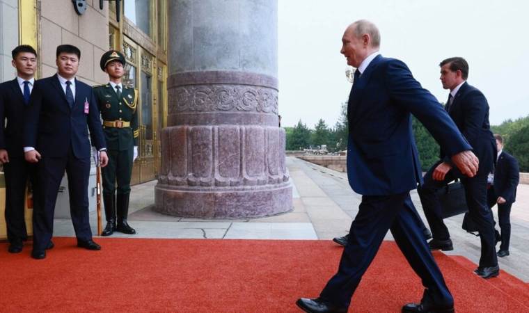Putin to visit China a week after Trump trip