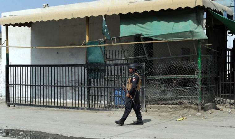 Pakistan says 9 killed, 15 injured as Afghanistan