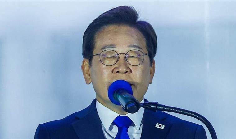South Korea president asks officials to consider arrest South Korea president asks officials to consider arrest