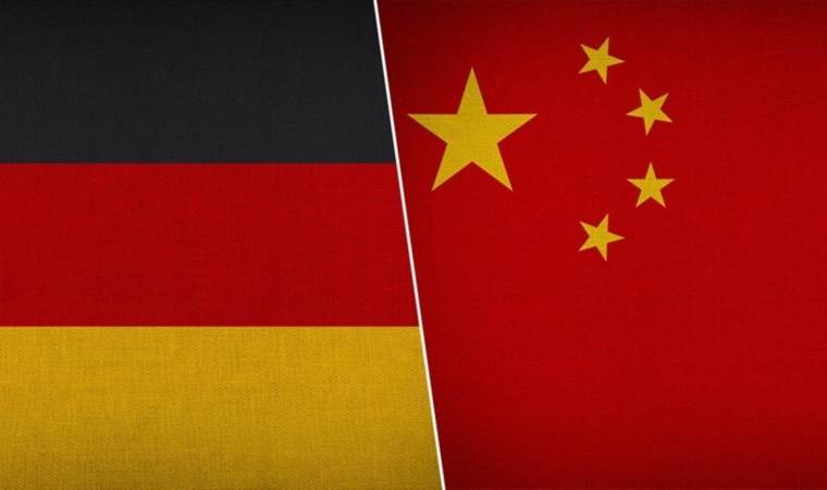 China urges Germany to stop sending 'wrong signals' on China urges Germany to stop sending 'wrong signals' on