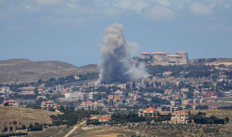 Israeli airstrike in southern Lebanon kills 9 Syrian Israeli airstrike in southern Lebanon kills 9 Syrian