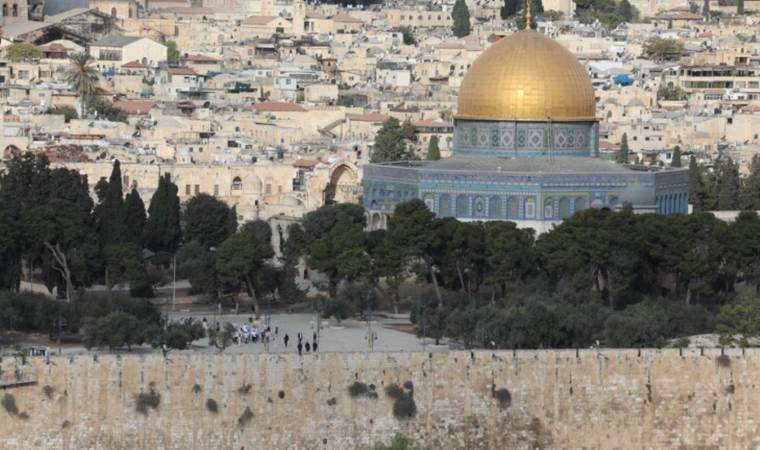 Israeli occupiers storm Jerusalem’s Al-Aqsa Mosque amid