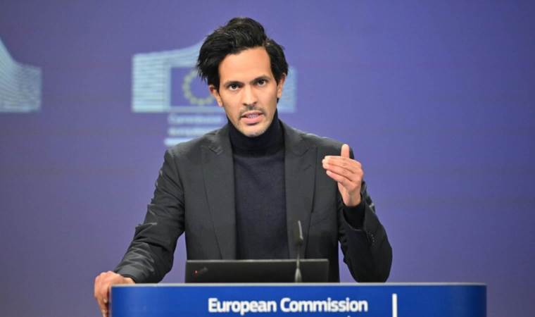EU urges Israel to halt military escalation in Lebanon