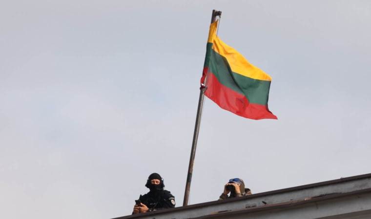 Lithuania offers to mediate in Poland-Ukraine dispute Lithuania offers to mediate in Poland-Ukraine dispute