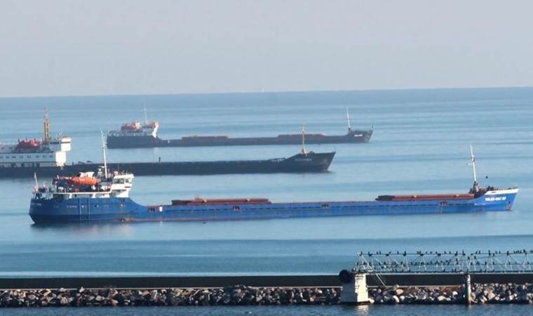 Gulf container feeder services show signs of restart