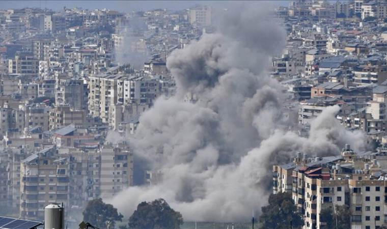 Israel kills 5 in over a dozen attacks on southern