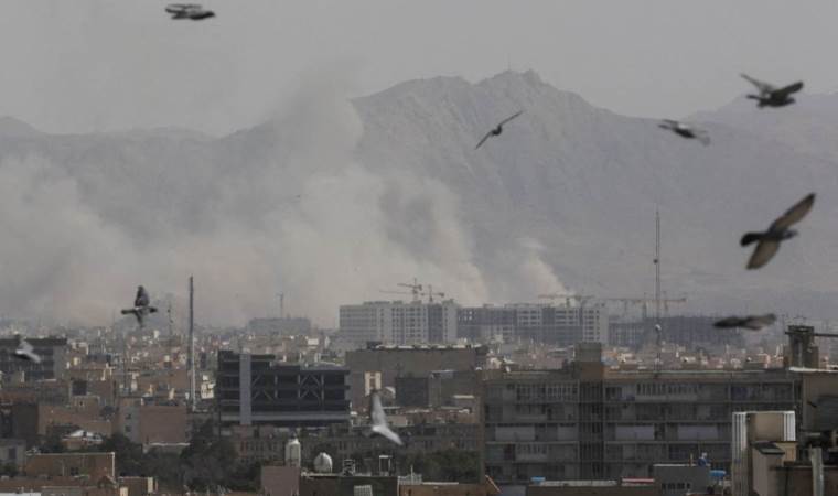 US attack targets Revolutionary Guards naval