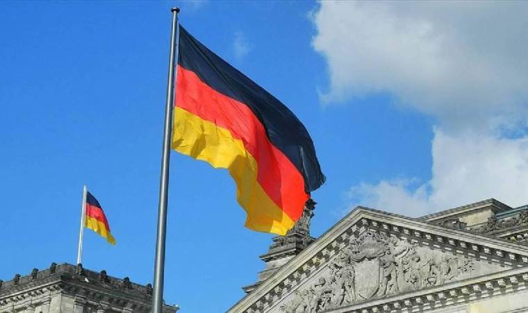 Germans’ trust in government hits all-time low, survey Germans’ trust in government hits all-time low, survey