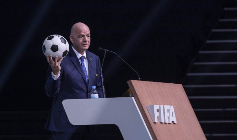 Infantino adviser resigns in protest over FIFA World Cup