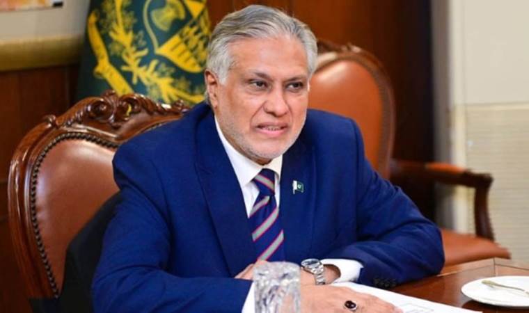 Pakistan's top diplomat says Mecca defense pact 'purely'
