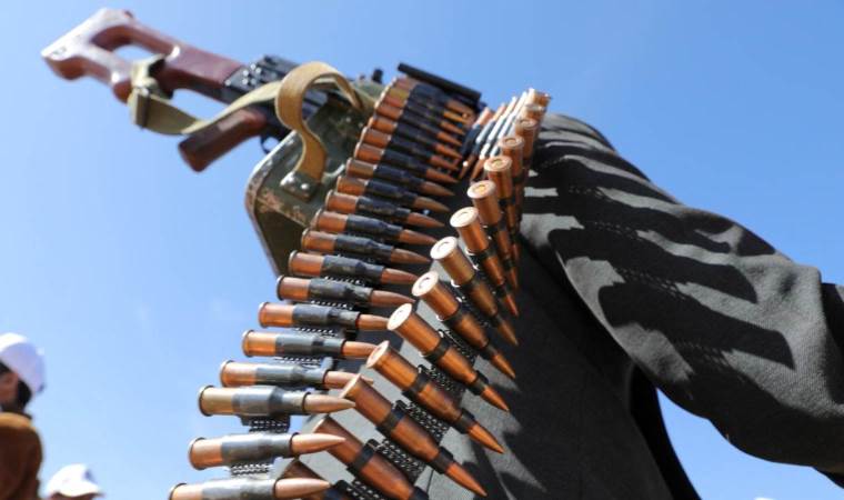 Houthis bomb Yemen’s Mokha port near Bab al-Mandeb