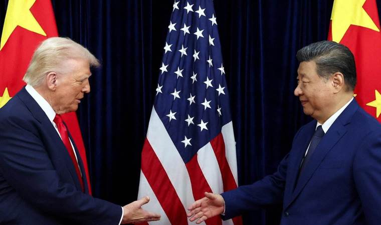 Trump asked Xi whether China would buy US weapons Trump asked Xi whether China would buy US weapons